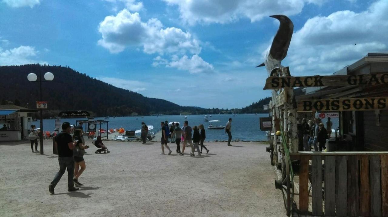 La Perle Au Bord De La Riviere Appartement Gérardmer Buitenkant foto